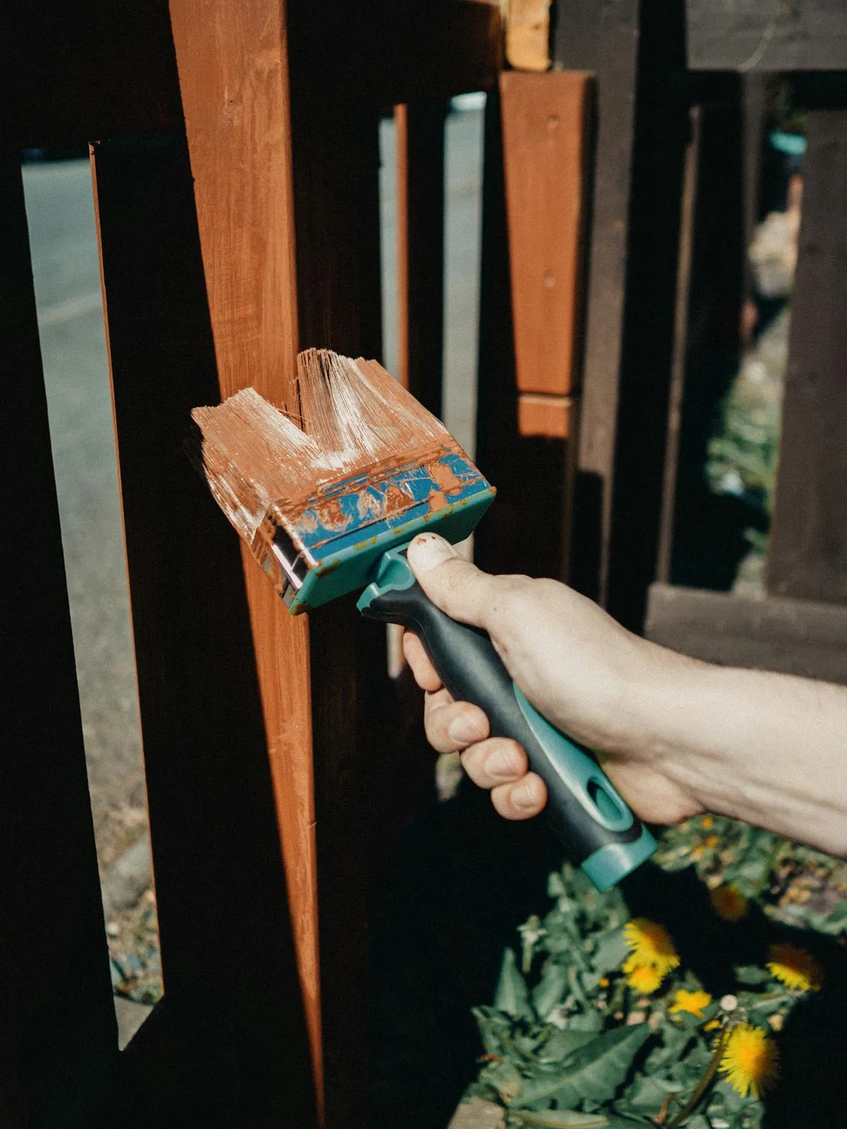 Fence staining and finishing